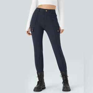 NWTs Halara multi pocket leggings (S)